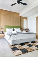 SAVUS BOUTIQUE HOTEL