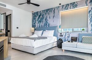 SAVUS BOUTIQUE HOTEL