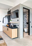 SAVUS BOUTIQUE HOTEL