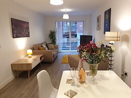 Stylish 2-bed Apartment in Manchester City Center