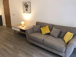 Stylish 2-bed Apartment in Manchester City Center