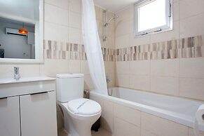 White Arches Sea View Apartment