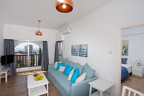 White Arches Sea View Apartment