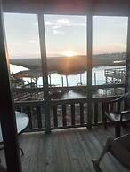 Seawatch Inn at the Landing