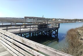 Seawatch Inn at the Landing