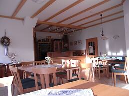 Weingut & Gästehaus Andreas Erz