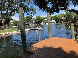 Weeki River Lodge Star5vacations