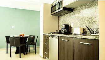 Tiny Apartment with Rooftop pool y GYM