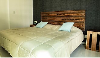 Tiny Apartment with Rooftop pool y GYM