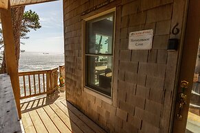 Honeymoon Cove at Crook Point