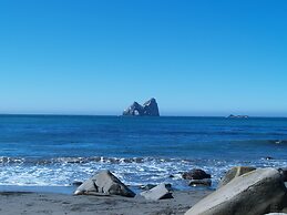 Honeymoon Cove at Crook Point