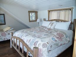 Nautilus at Crook Point