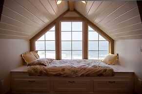 Nautilus at Crook Point