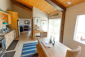 Beach Bungalow at Crook Point