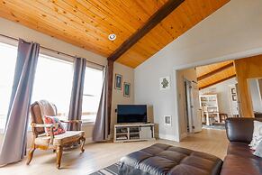 Beach Bungalow at Crook Point