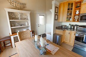 Beach Bungalow at Crook Point
