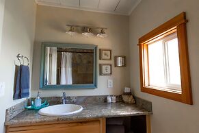 Beach Bungalow at Crook Point