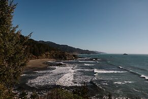 Lookout at Crook Point