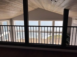 Lookout at Crook Point