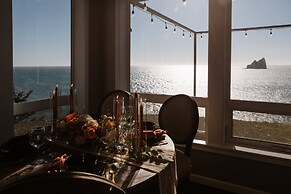 Lookout at Crook Point