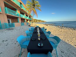 Grapetree Bay Hotel & Villas