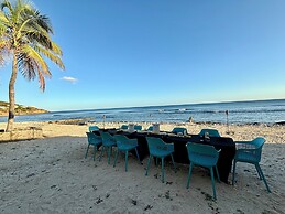 Grapetree Bay Hotel & Villas