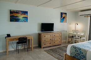 Grapetree Bay Hotel & Villas