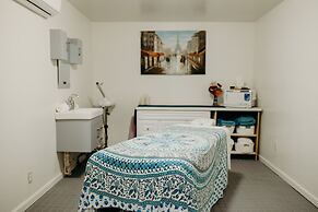 Grapetree Bay Hotel & Villas