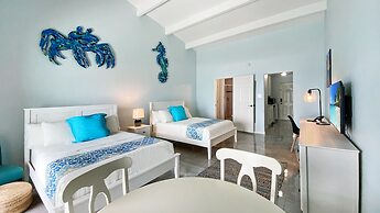 Grapetree Bay Hotel & Villas