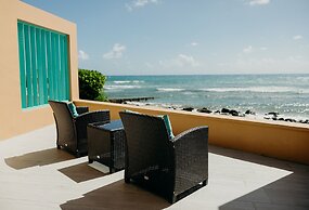 Grapetree Bay Hotel & Villas