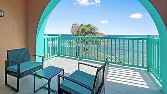 Grapetree Bay Hotel & Villas