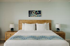 Grapetree Bay Hotel & Villas