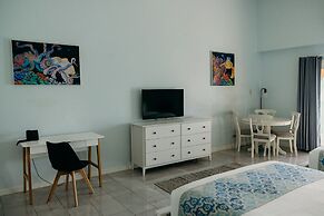 Grapetree Bay Hotel & Villas