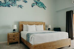 Grapetree Bay Hotel & Villas