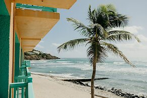 Grapetree Bay Hotel & Villas