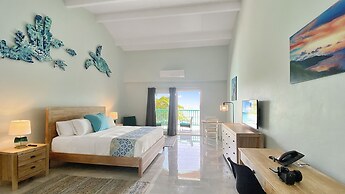 Grapetree Bay Hotel & Villas