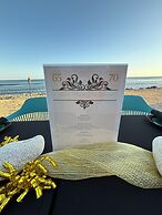 Grapetree Bay Hotel & Villas