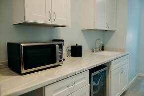 Grapetree Bay Hotel & Villas