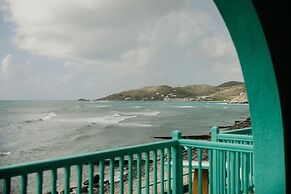 Grapetree Bay Hotel & Villas