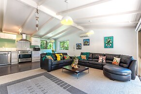 Treetops - Forest Escape - Onetangi