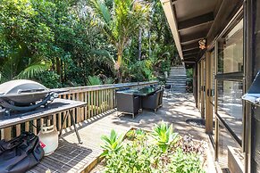 Treetops - Forest Escape - Onetangi