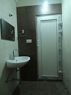 PPH Living Nagavara Lake Sai Inn