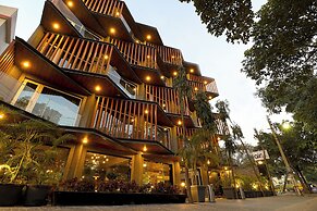 AIR by Ahuja Residences