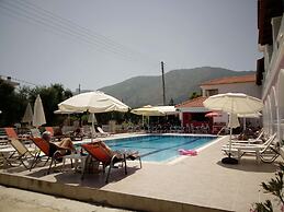 Giannis Studios Alykes