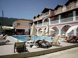 Giannis Studios Alykes