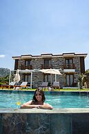 Alice Tatil Evi