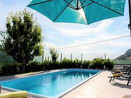 Holiday Home Mons Aureus