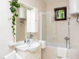 Holiday Home Mons Aureus