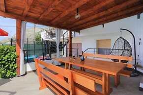 Holiday Home Mons Aureus