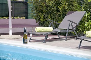 Holiday Home Mons Aureus